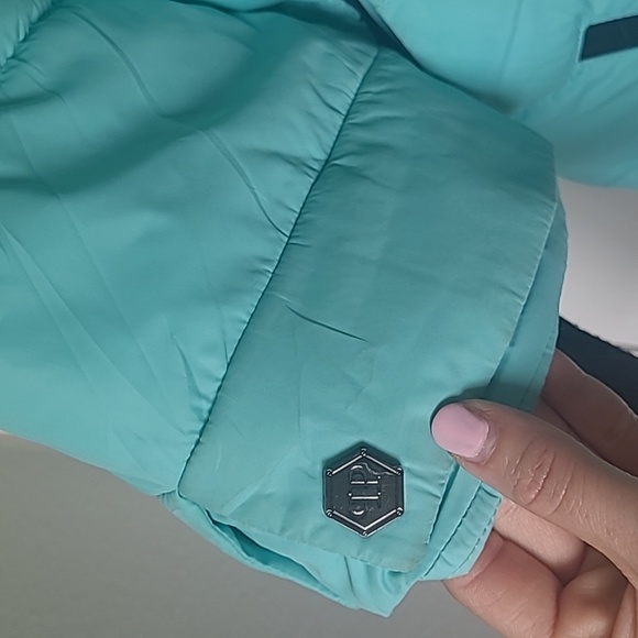 Aqua Puffer Jacket - Picture 7 of 9